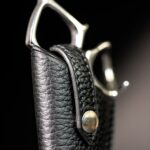 etui-en-cuir-de-luxe-pour-ciseaux-de-coiffeur-ETUI-CISEAUX-1 Etui en cuir grainé de luxe pour ciseaux de coiffure professionnels